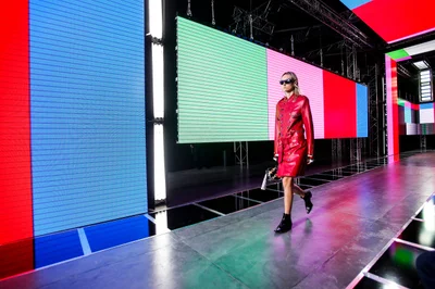 Look 24